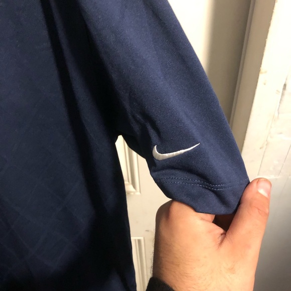 Nike golf blue diamond shirt I. Great condition - Picture 3 of 3